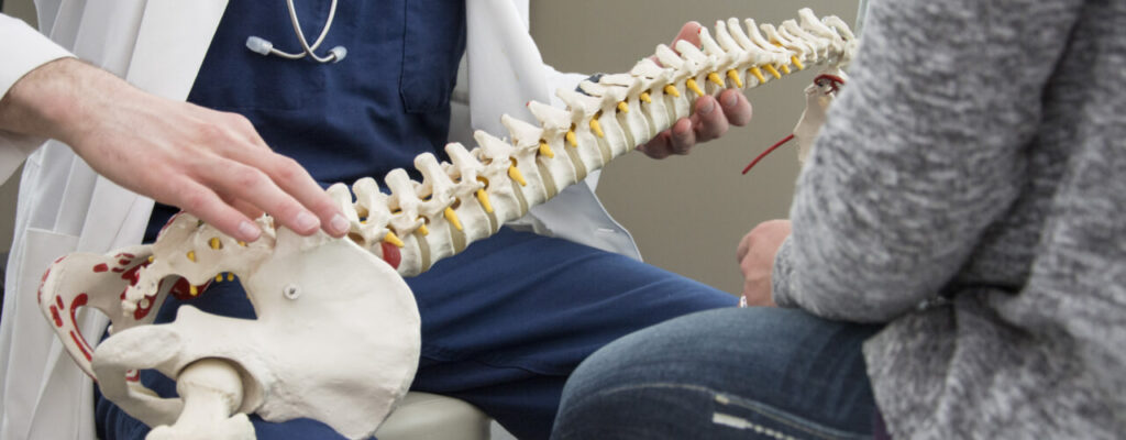 physical therapy clinic in portland, MI specializing in back pain and hiring for physical therapy assistant jobs and physical therapists jobs in portland, mi